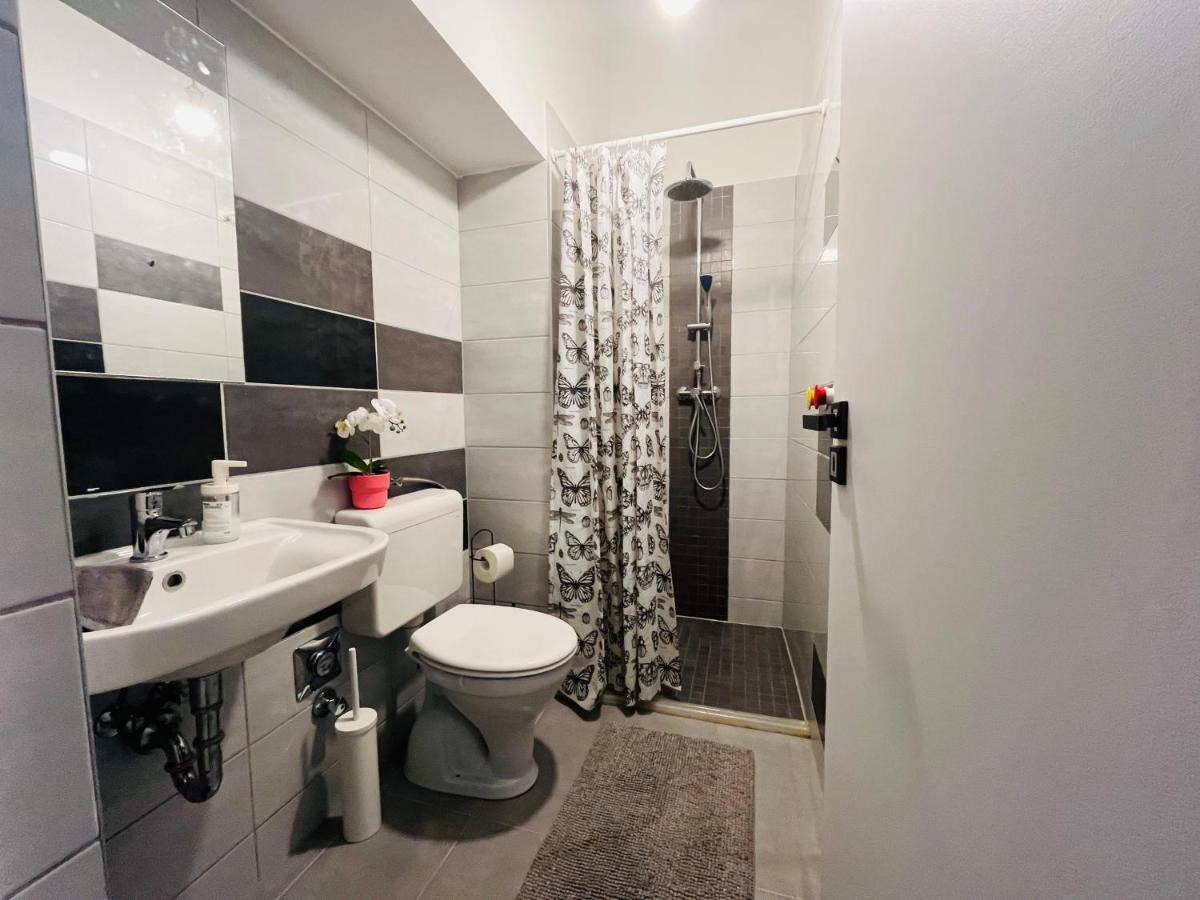 Bp-Est K39 Apartman Budapest Kültér fotó